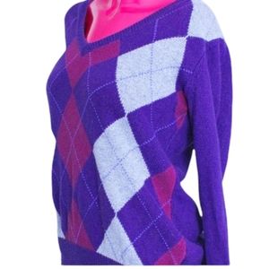 Old Navy Argyle Printed V Neck Sweater Size Medium